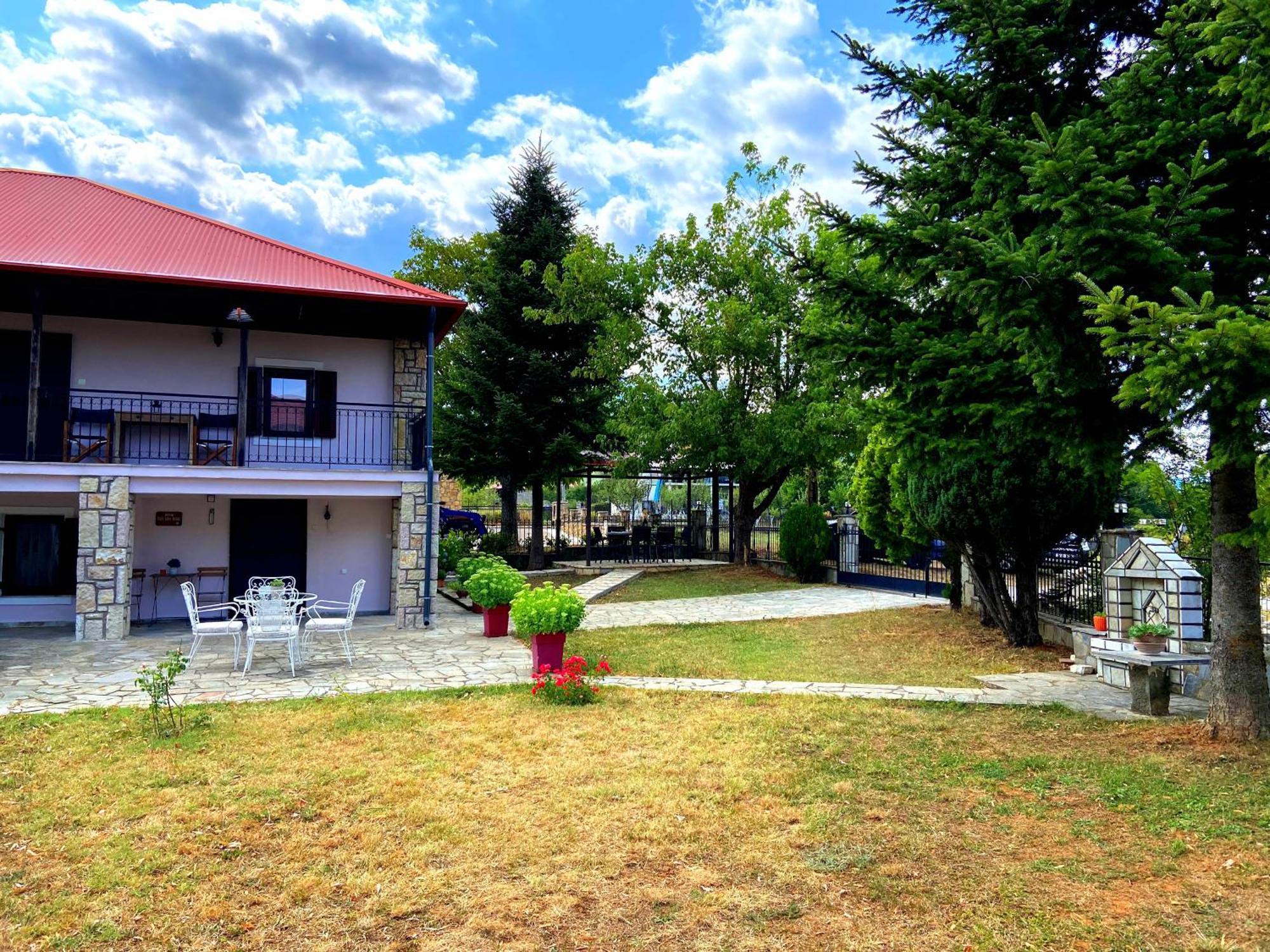 Cosy Lake House, Μια Ανάσα Πριν Τη Λίμνη Kalívia Buitenkant foto