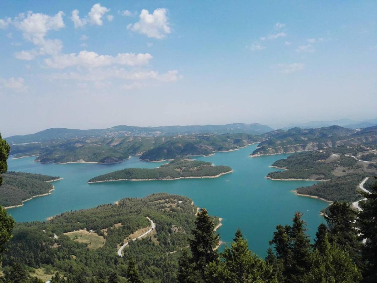 Cosy Lake House, Μια Ανάσα Πριν Τη Λίμνη Kalívia Buitenkant foto
